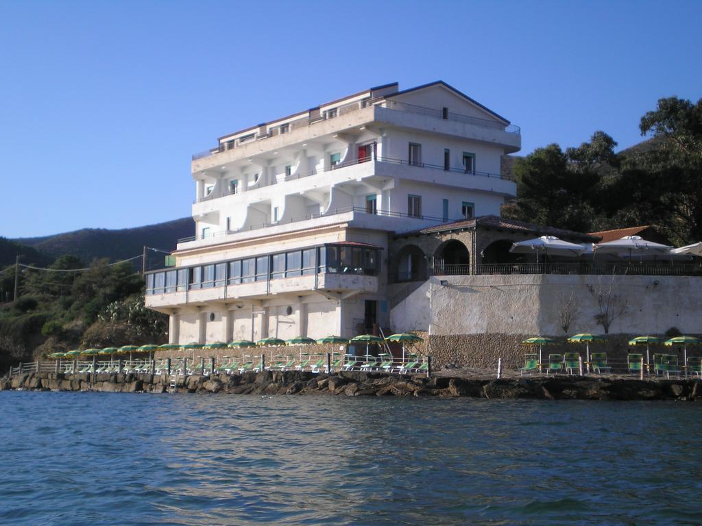 Hotel Sirena Castellabate Eksteriør bilde